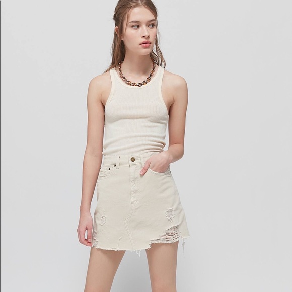 BDG Roxi Destructured Denim Mini Skirt NWT Size S - Picture 4 of 9